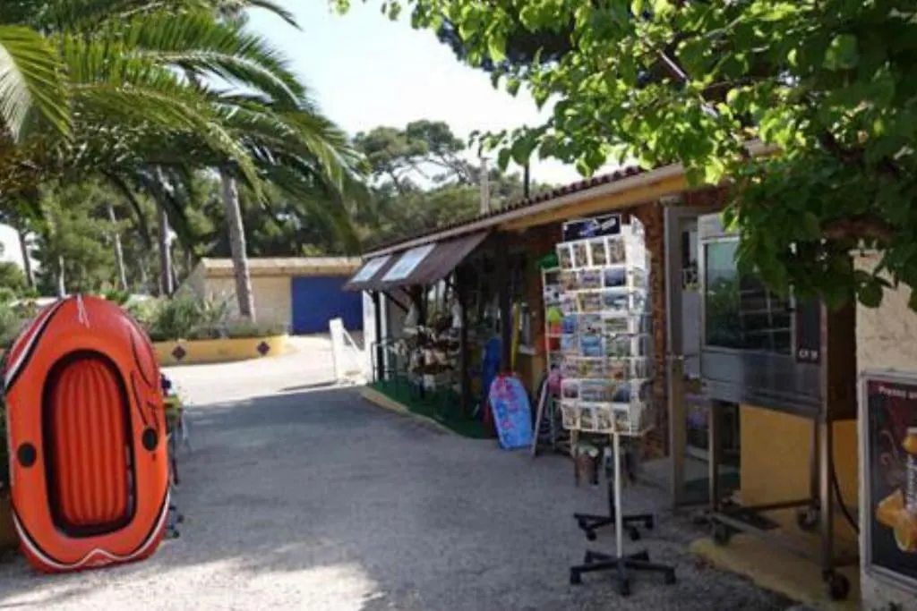 Chalet Ideal Pour Visiter Les Iles D'Or Hyeres France